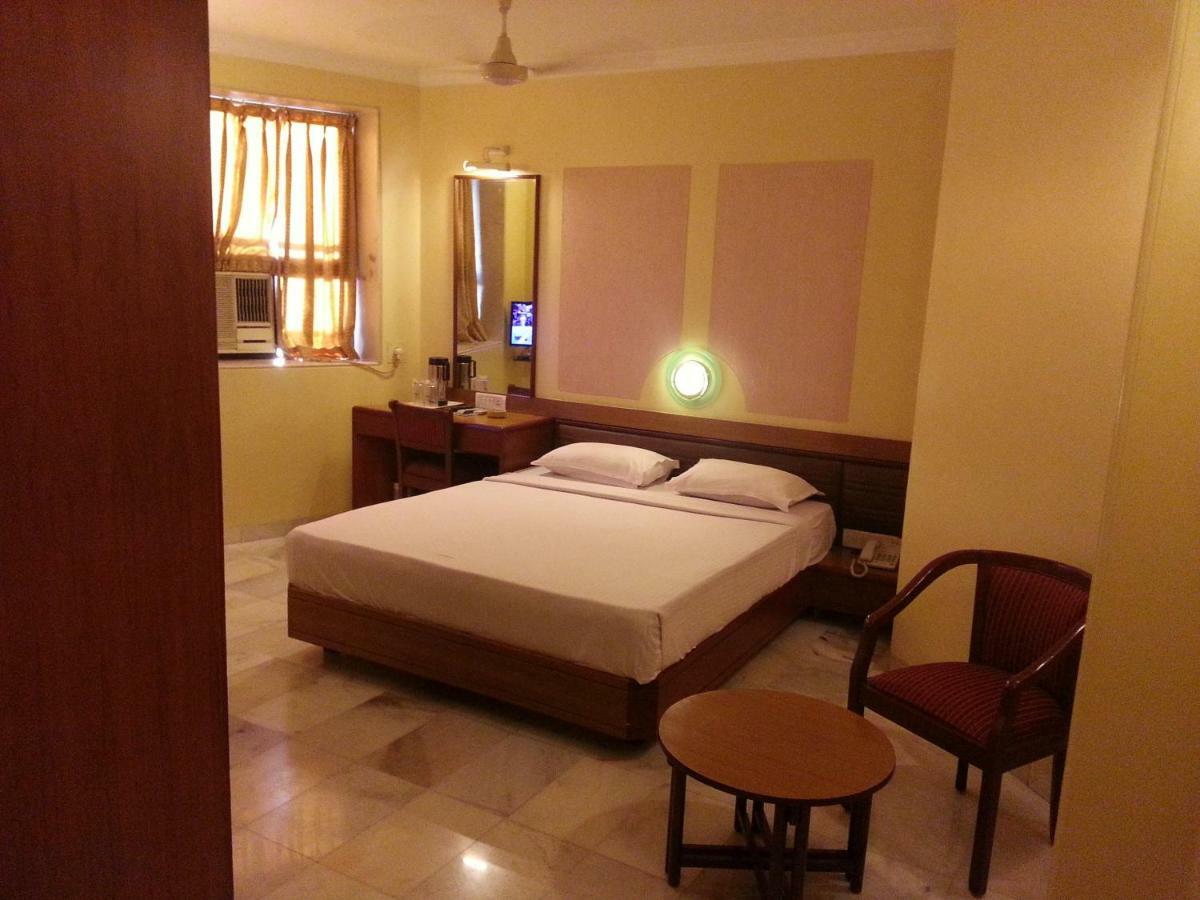 Hotel Ashray International, Sion - Near Bkc Mumbai Exterior photo